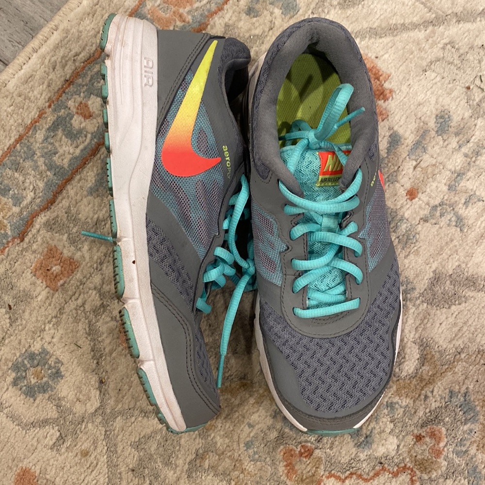 Nike Air Women’s Shoes